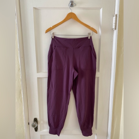 CRZ Yoga Butterluxe High Waisted Jogger 27” in Deep Purple, size M - Picture 5 of 9
